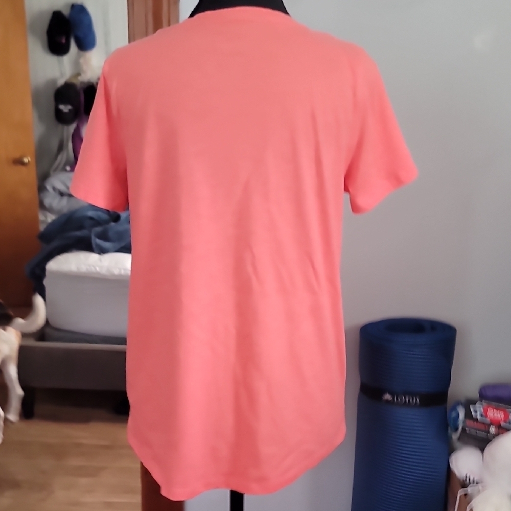 Sonoma Coral V-Neck Short Sleeve Tee - Picture 5 of 5